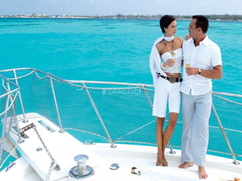 Paseos en barco romántico Paseos en barco romántico